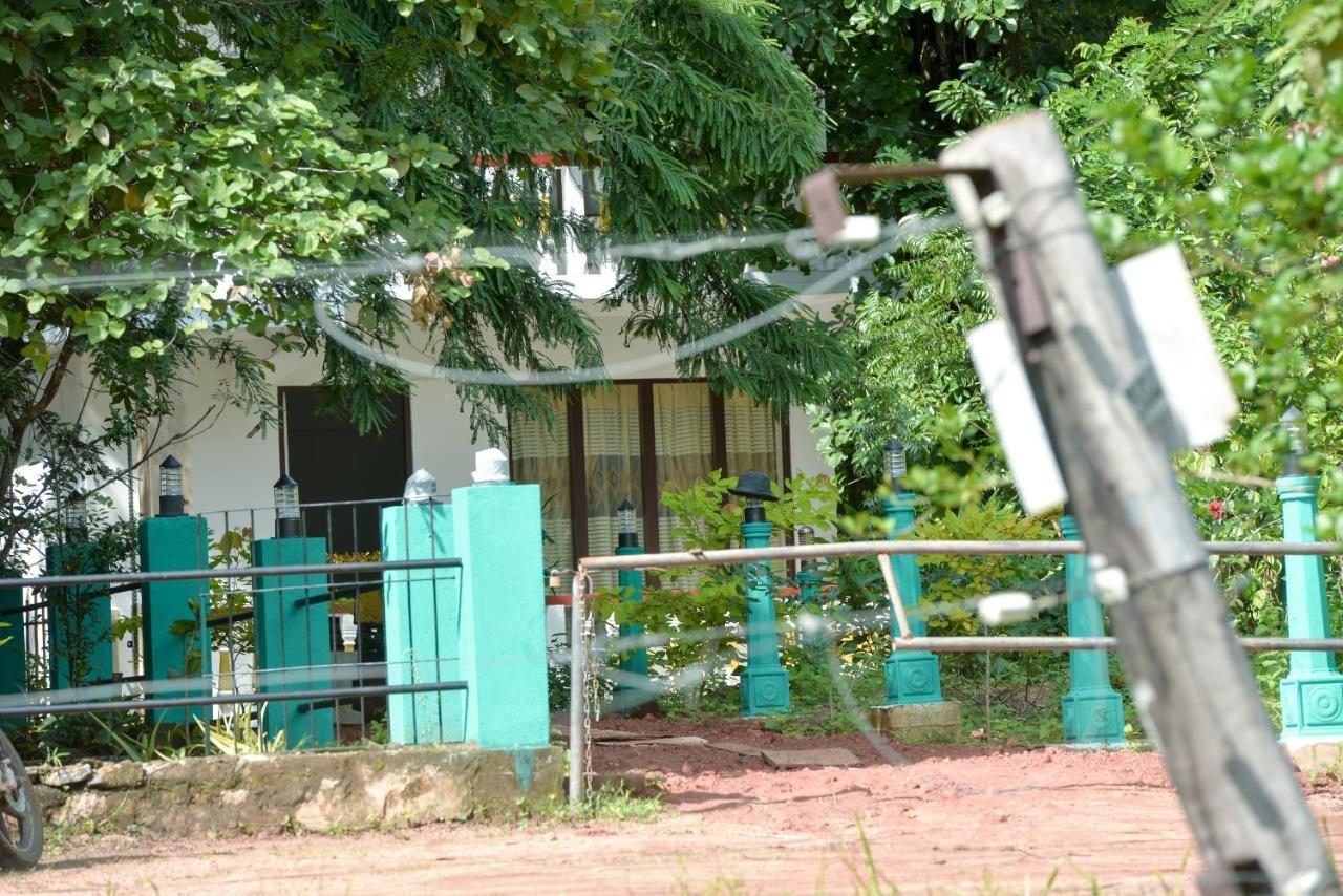 Spice Village Hotel & Restaurant Habarana Ngoại thất bức ảnh